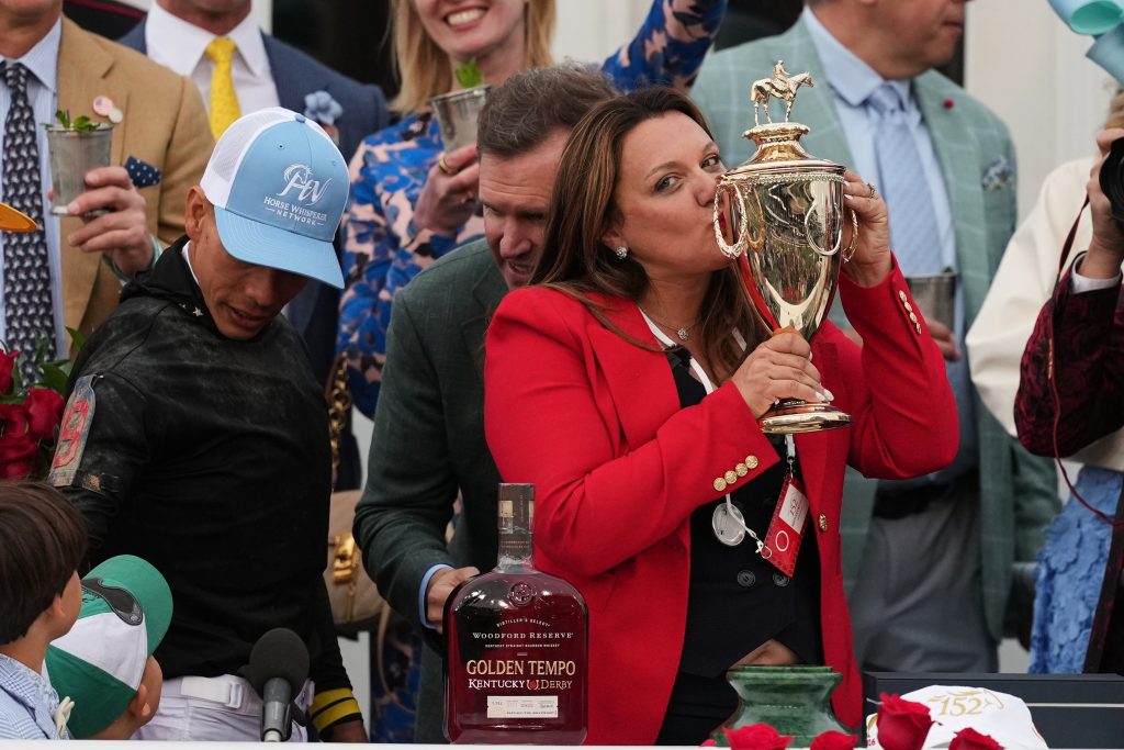 Golden Tempo takes the Kentucky Derby as DeVaux makes history